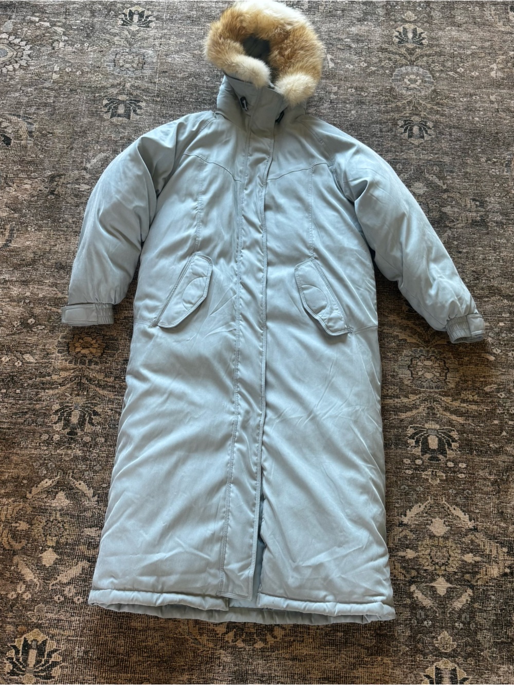 Cabela’s Premier Northern Goose Down Coat Women’s Medium